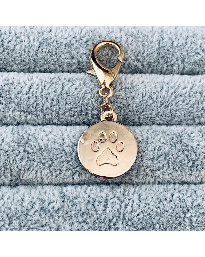 Minimal charm Paw love σε χρυσό χρώμα