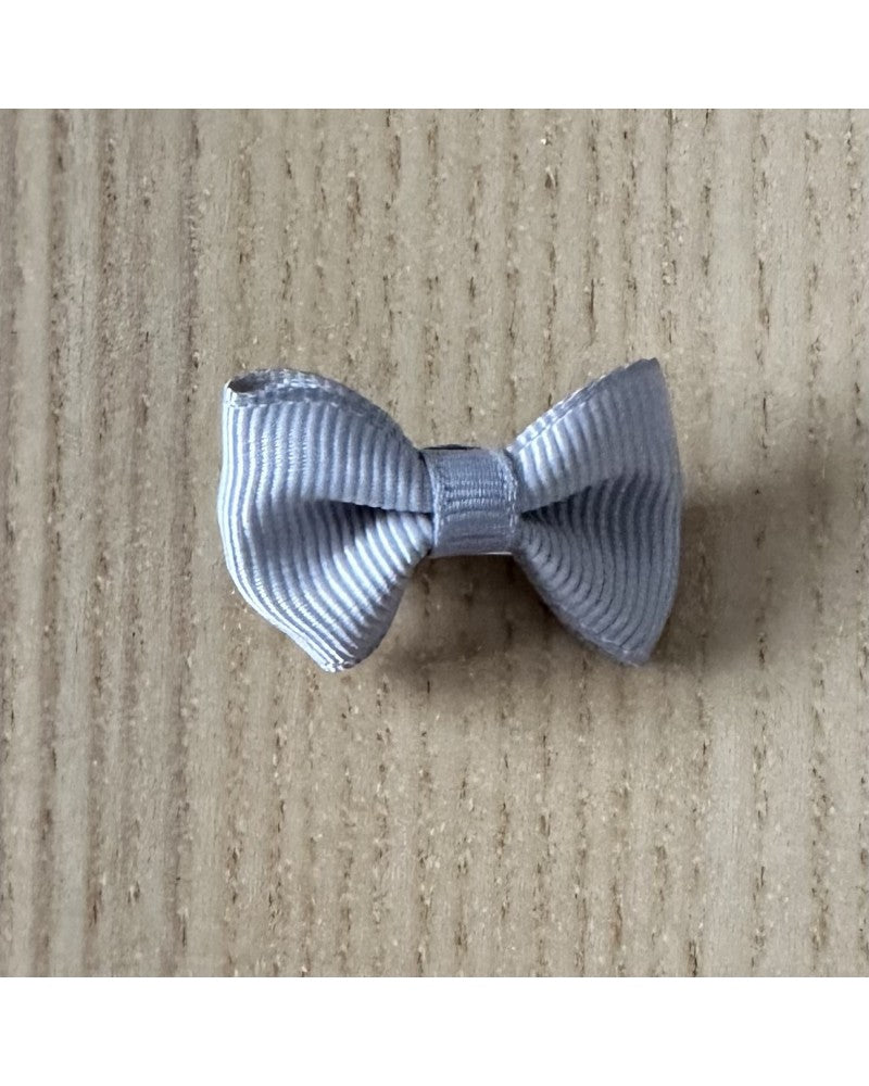 Γκρί Κοκαλάκι φιογκάκι με clip