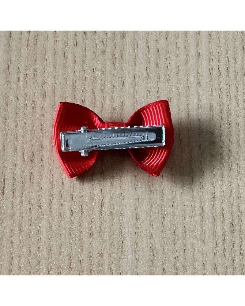 Κόκκινο κοκαλάκι φιογκάκι με clip