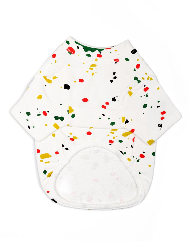 Μπλούζα σκύλου με χρωματιστές πινελιές σε λευκό