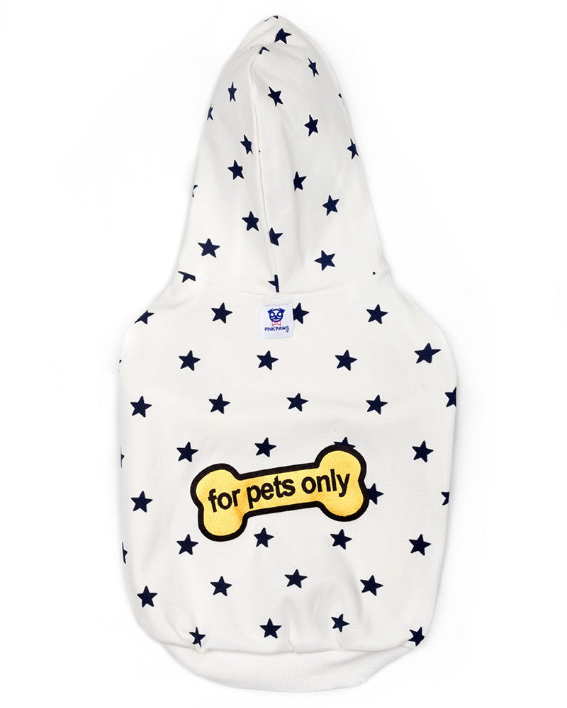 Λευκό φούτερ σκύλου με λευκά αστεράκια