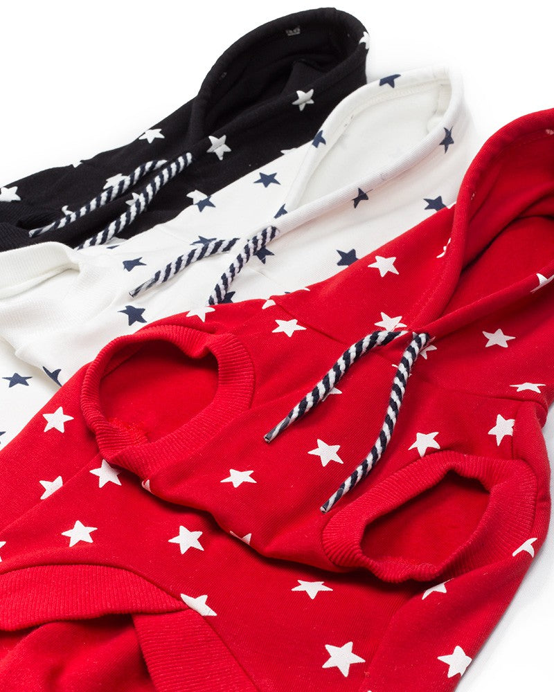 Μαύρο φούτερ σκύλου με λευκά αστεράκια